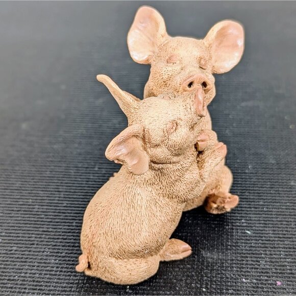 Vintage 1990 Castagna Kissing Pigs Realistic Resin Figure 3" Italy Honeymoon - Picture 4 of 6